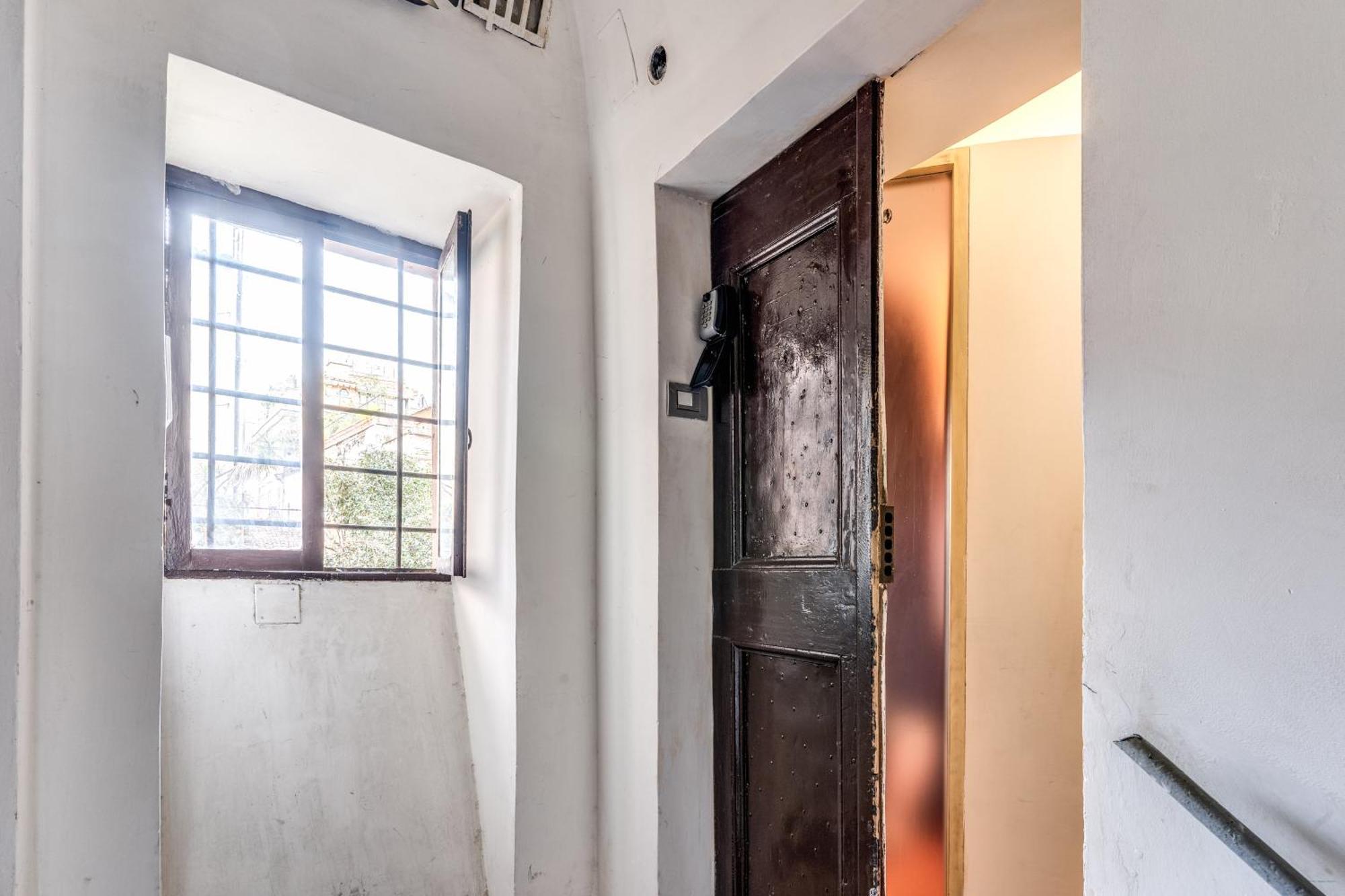 Suite San Calisto Trastevere - Rome Historical Center Cir 25486 Buitenkant foto